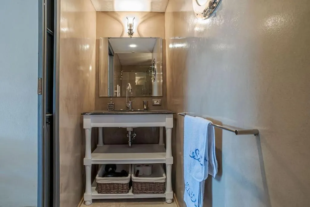 公寓 Suite In Villa Emilia- Amazing Lake View 切尔诺比奥