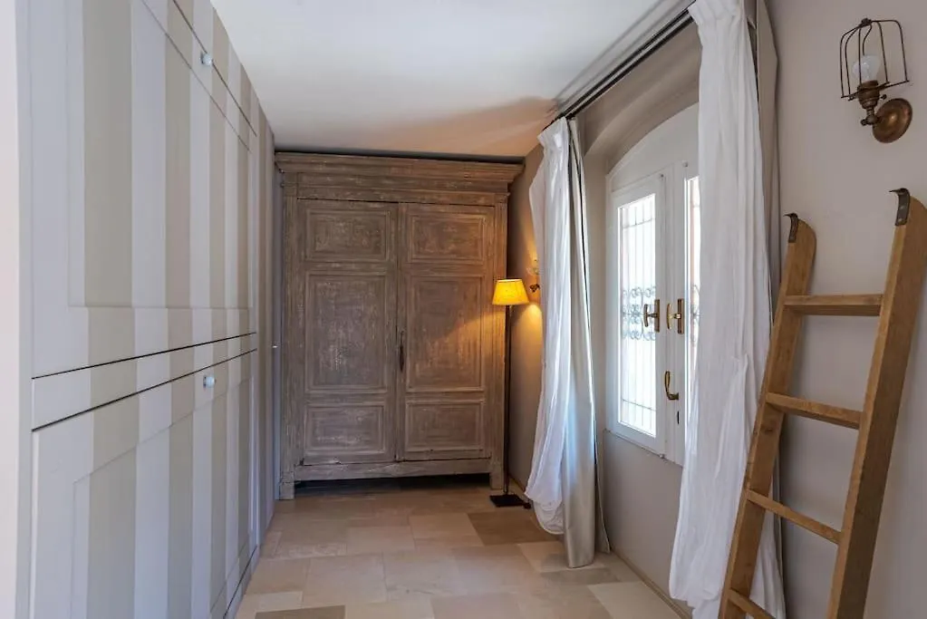 Suite In Villa Emilia- Amazing Lake View 切尔诺比奥 0*,  意大利