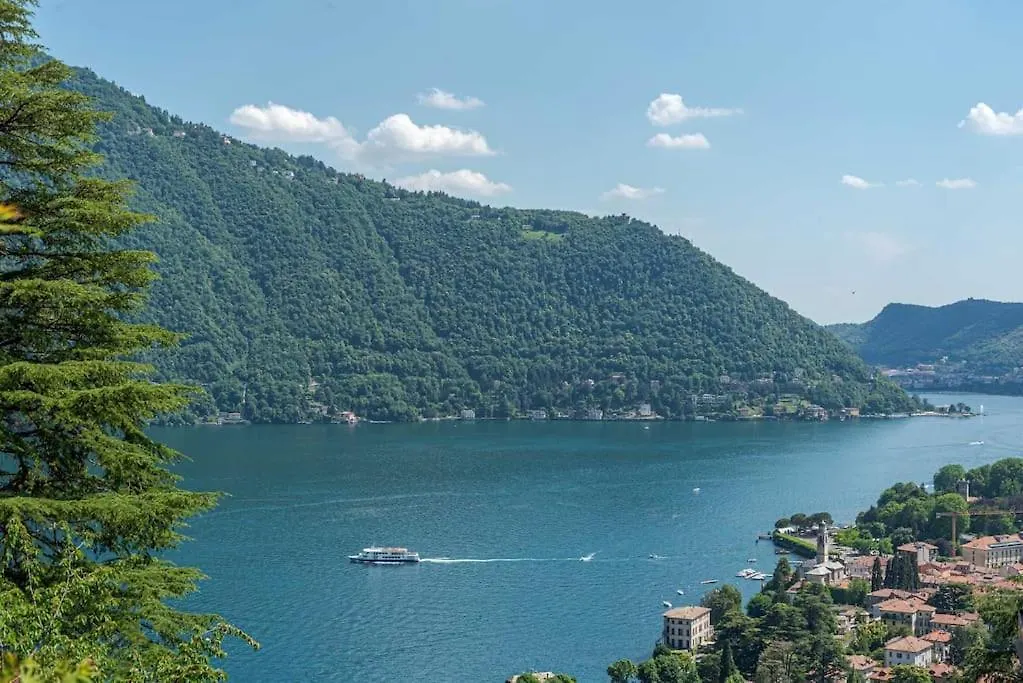 Suite In Villa Emilia- Amazing Lake View 切尔诺比奥