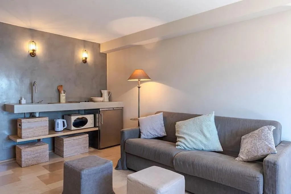 Suite In Villa Emilia- Amazing Lake View 切尔诺比奥