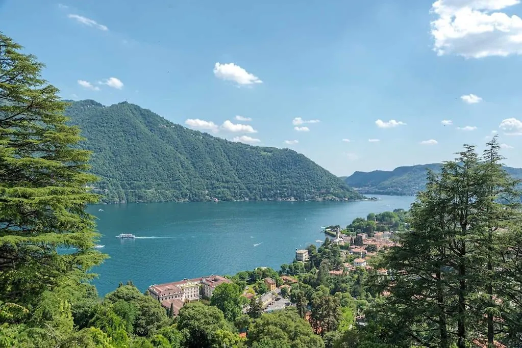 Suite In Villa Emilia- Amazing Lake View 切尔诺比奥