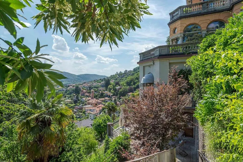 Suite In Villa Emilia- Amazing Lake View 切尔诺比奥 0*,
